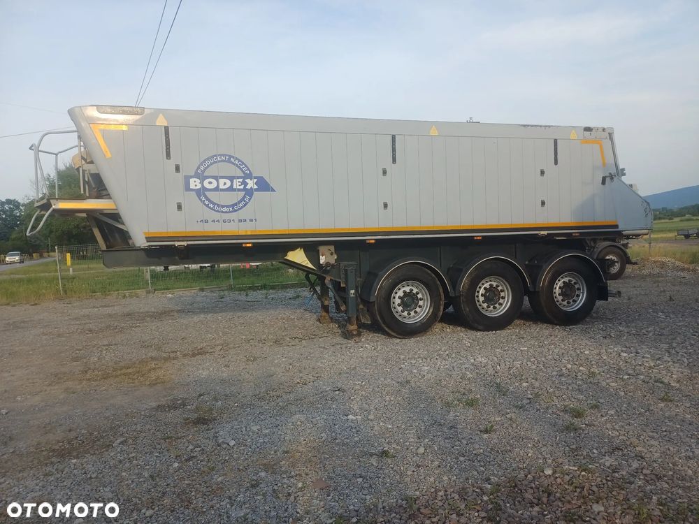 Bodex Pod wysokie siodło 4X4 , - 1