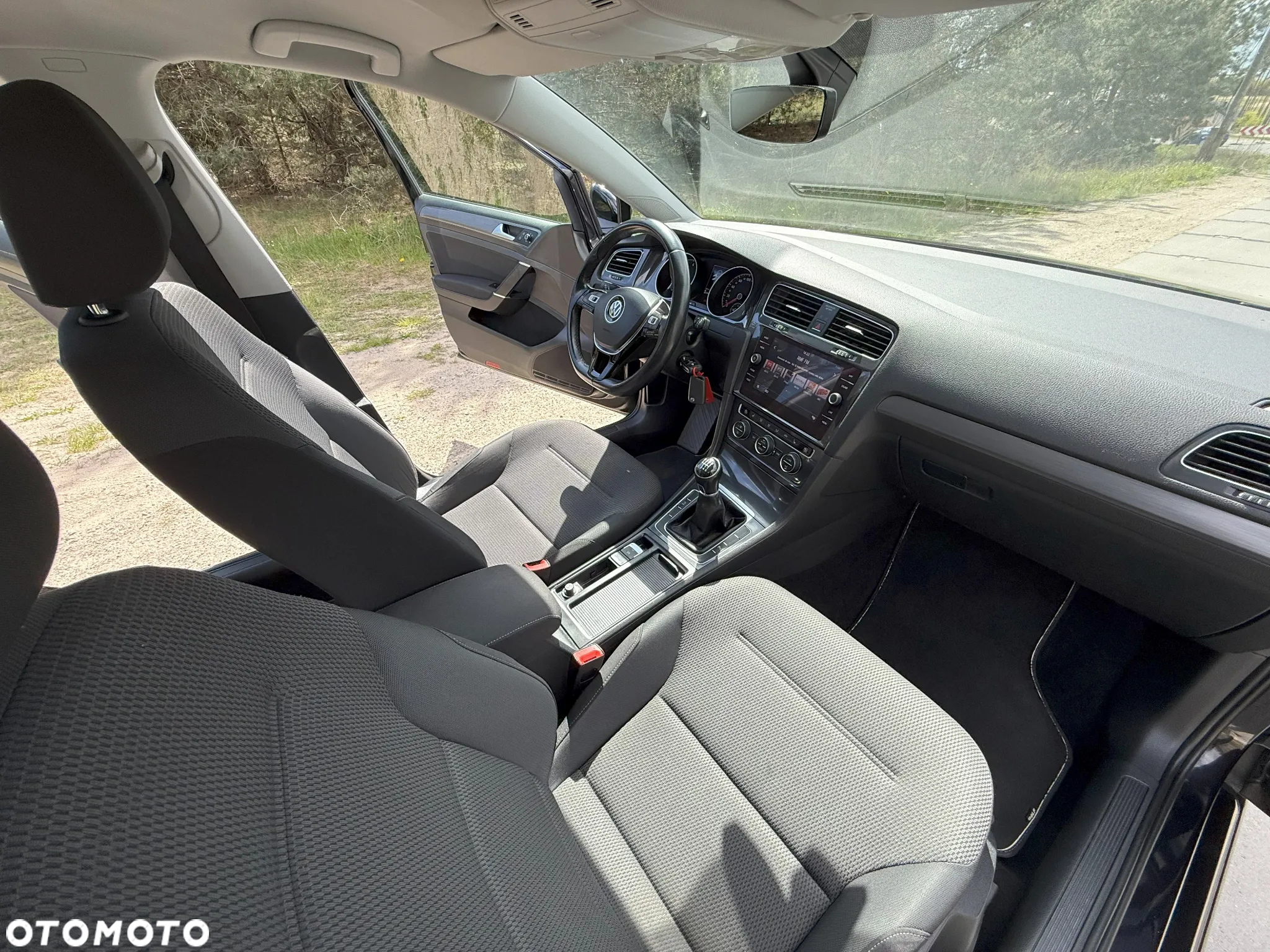 Volkswagen Golf 1.5 TSI BlueMotion ACT Comfortline - 25