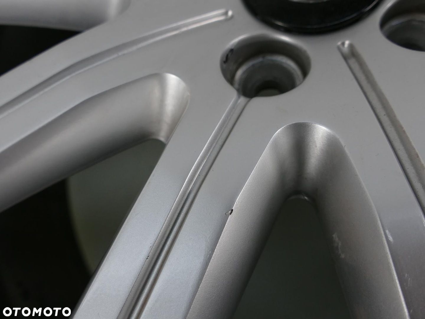 VOLVO XC60 I FELGA ALUMINIOWA 8Jx20 20" 31362385 - 4