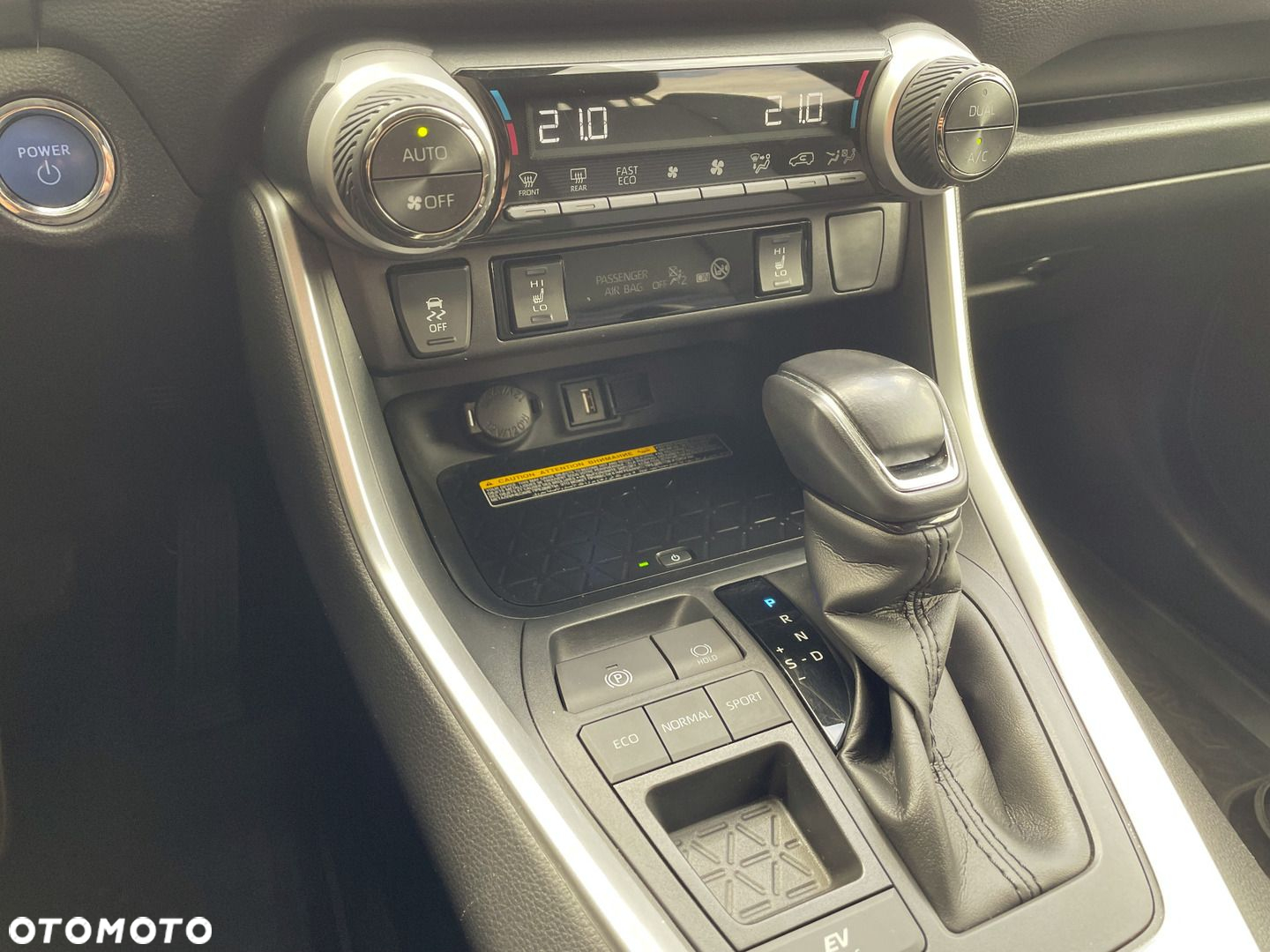 Toyota RAV4 - 19