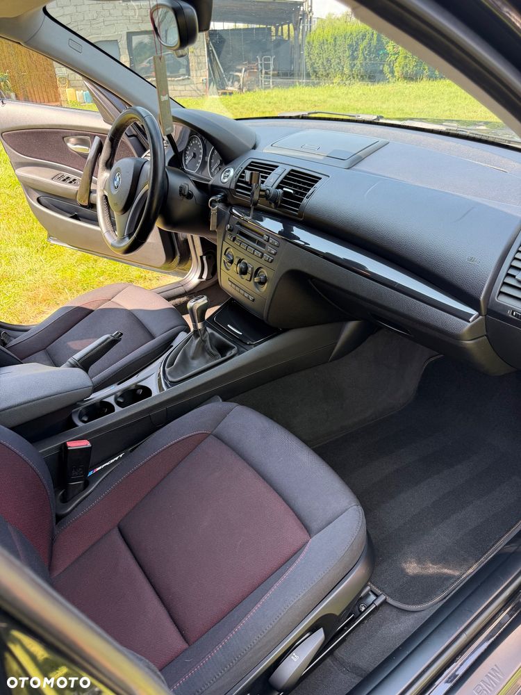 BMW Seria 1 116i - 8