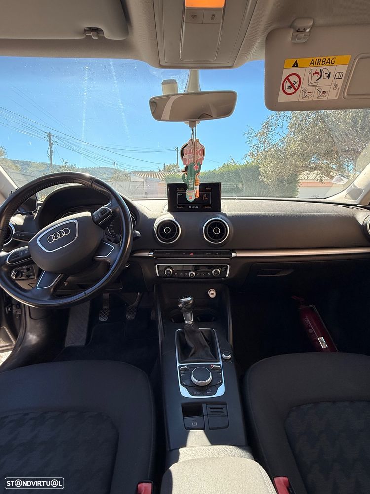Audi A3 Sportback 1.6 TDI - 12