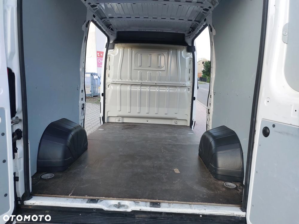 Opel movano - 8