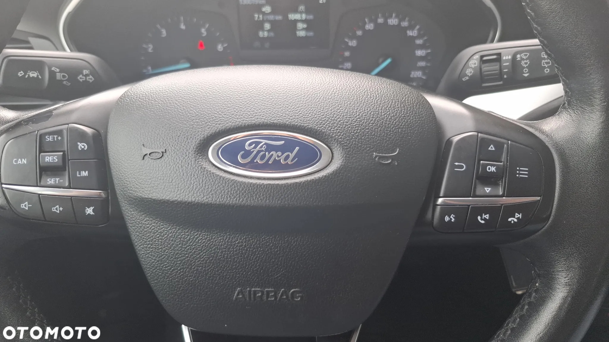 Ford Focus 1.0 EcoBoost Trend Edition - 20