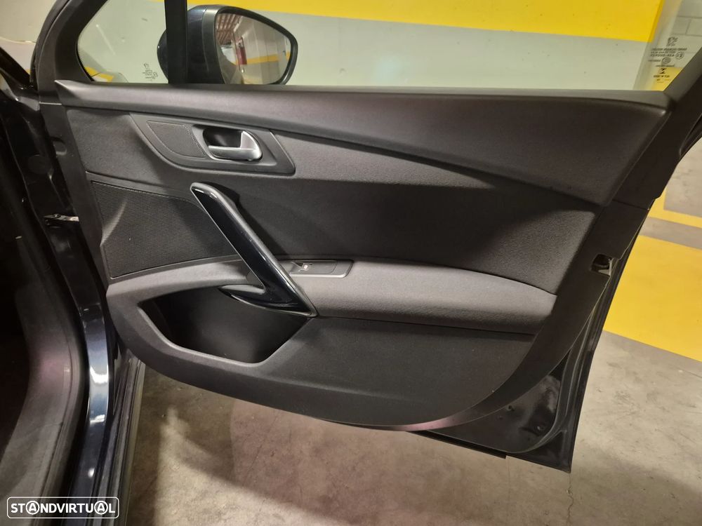 Peugeot 508 SW e-HDi 115 ETG6 Stop&Start Active - 38