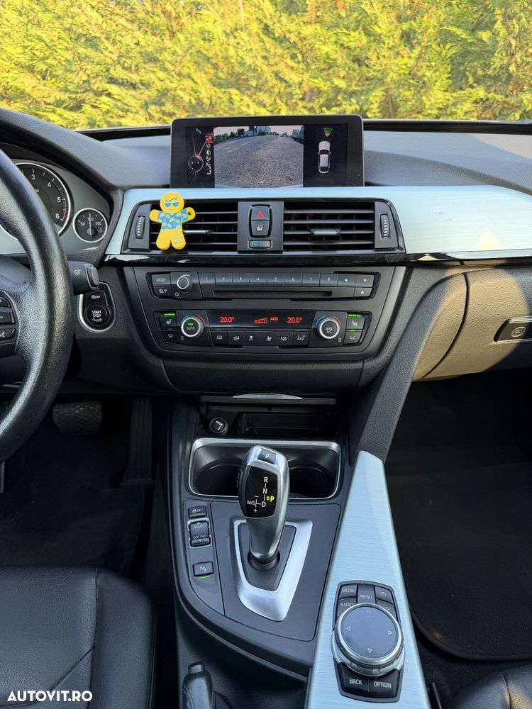 BMW Seria 3 320d Aut. Sport Line - 8