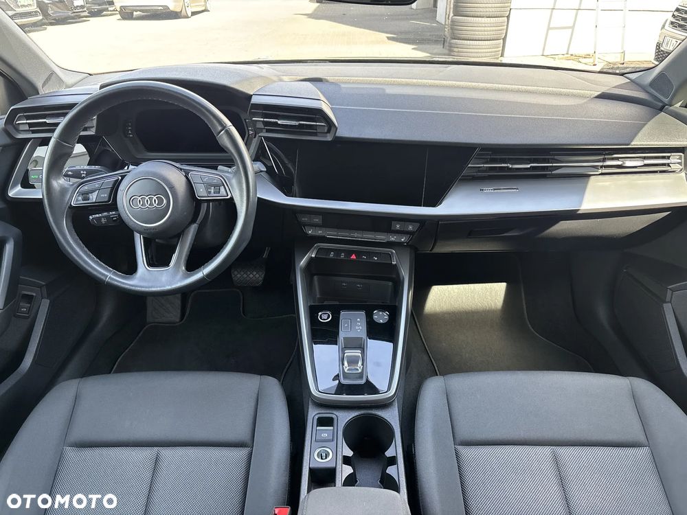 Audi A3 Limousine 35 TFSI mHEV S tronic - 22