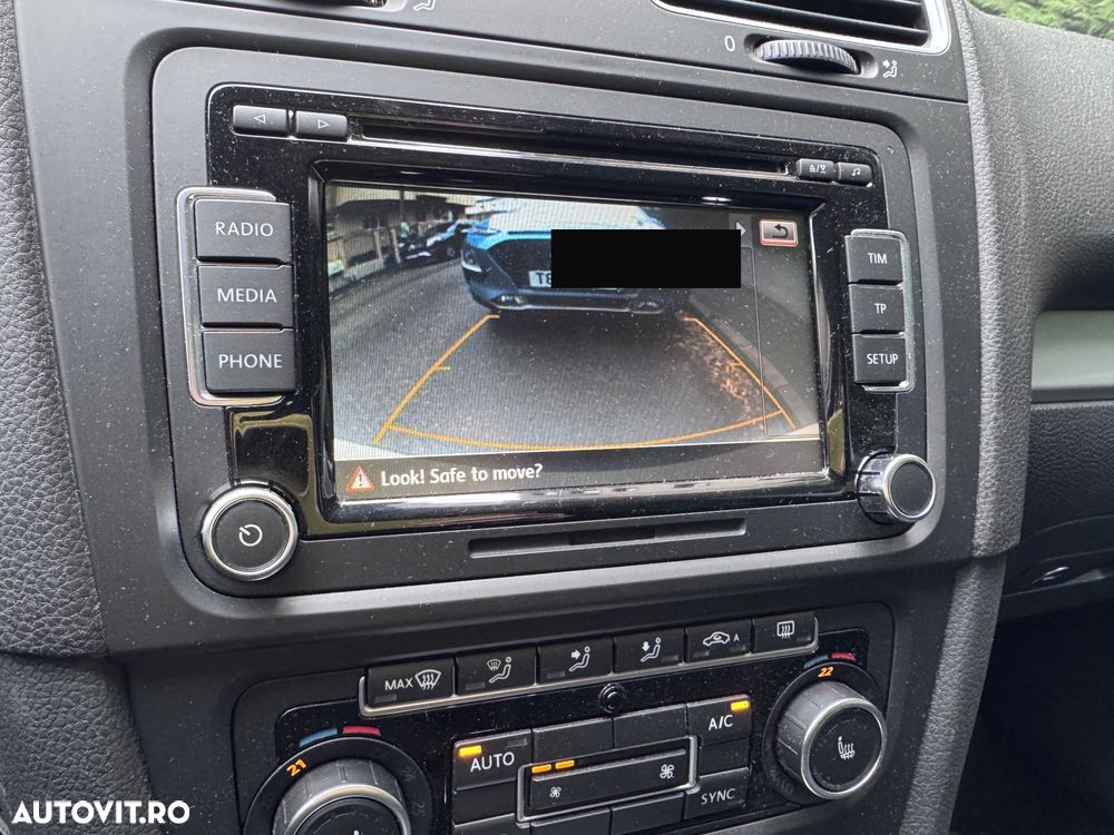 VOLKSWAGEN Golf 2012 — imagine 8