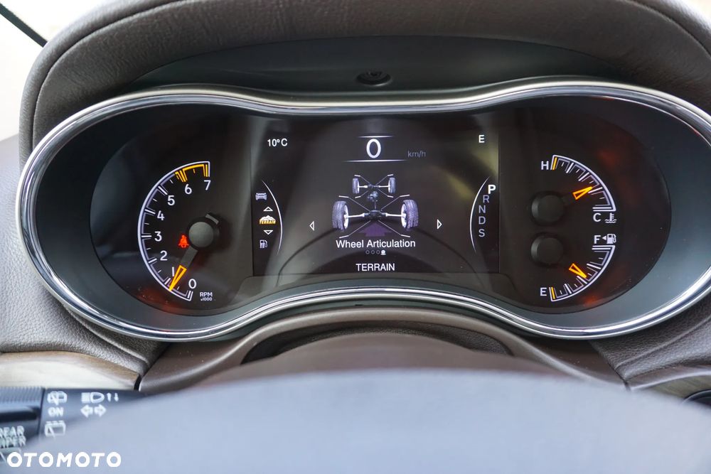 Jeep Grand Cherokee 5.7 V8 Overland - 37