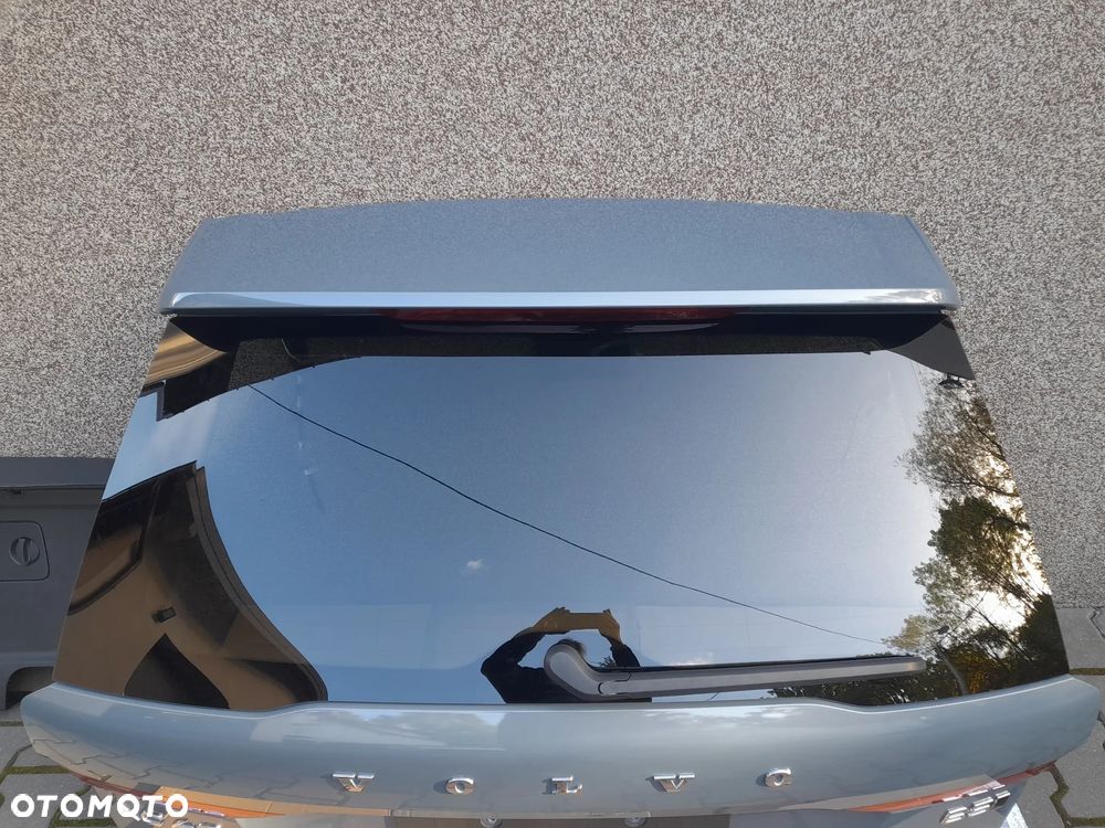 Klapa bagażnika kolor 728 volvo xc60 II 2023R - 5