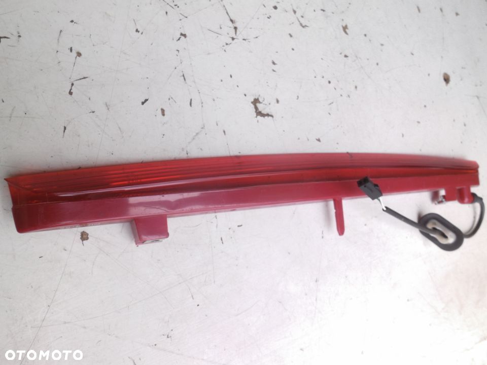 AUDI Q3 8U0 LAMPA ŚWIATŁO STOPU LAMPKA KLAPY TYŁ 8U0945097 POSIADAM DWADZIEŚCIA SZTUK - 2