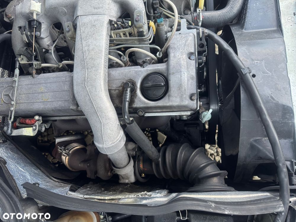 Mercedes-Benz W124 (1984-1993) - 35