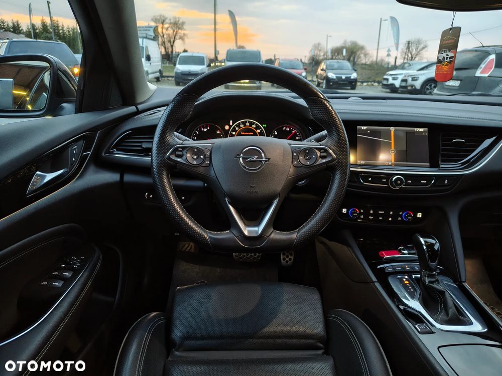 Opel Insignia 2.0 CDTI automatik Business Innovation - 21