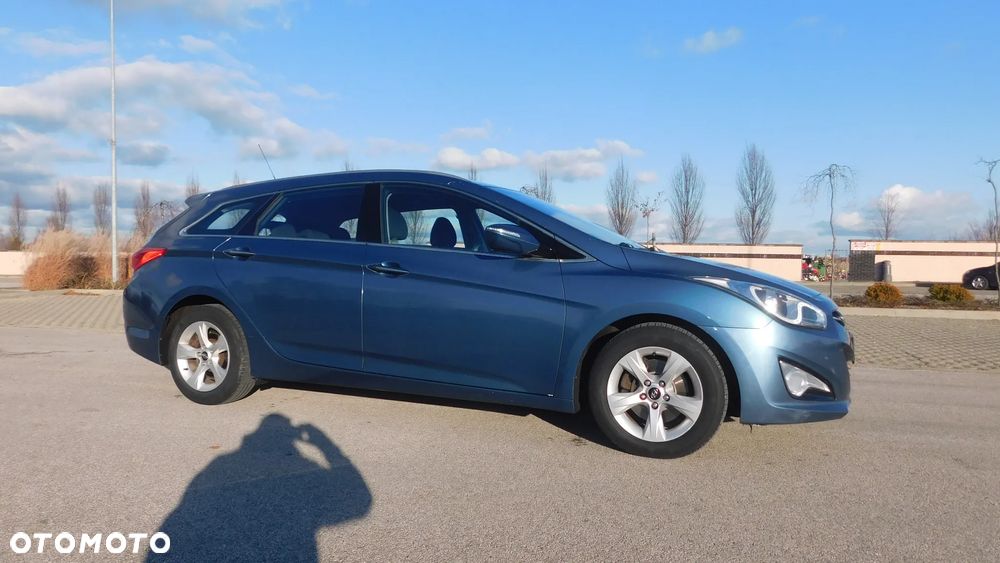 Hyundai i40 i40cw 1.7 CRDi Automatik Style - 23