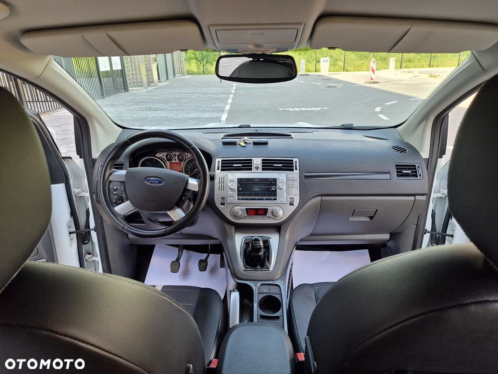 Ford Kuga 2.0 TDCi 4x4 Trend - 6