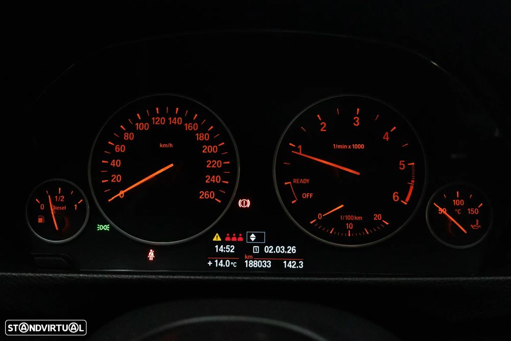 BMW 318 d Sport - 21