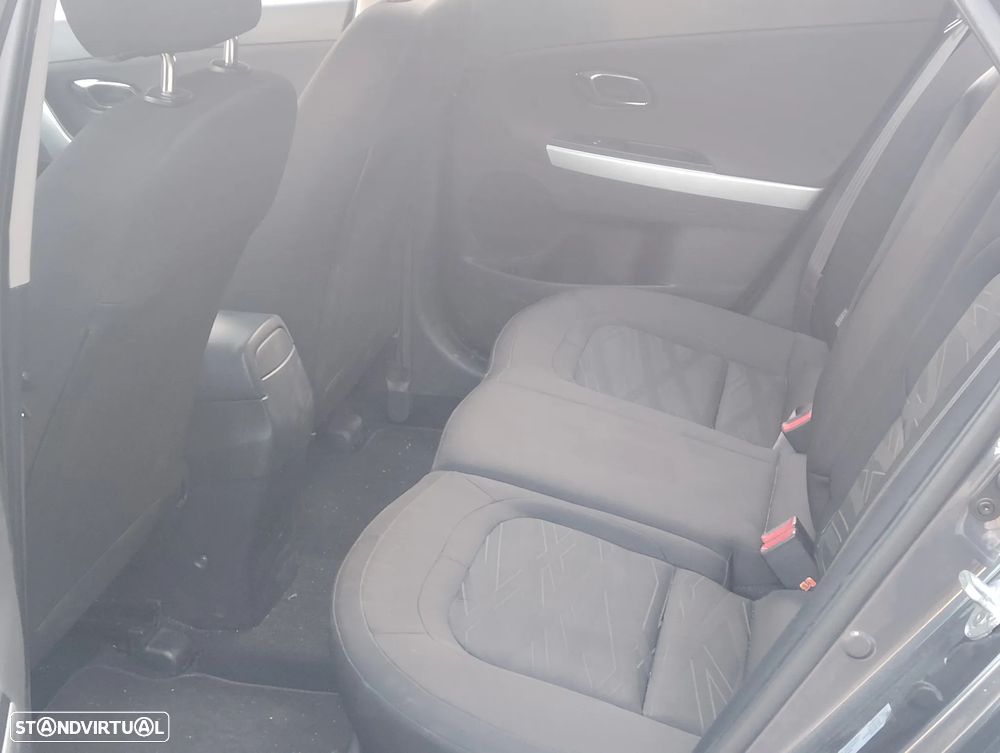 Kia Ceed SW 1.6 CRDi EX - 16