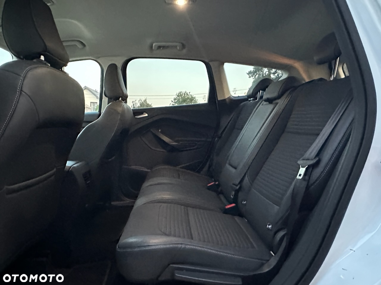 Ford Kuga - 17