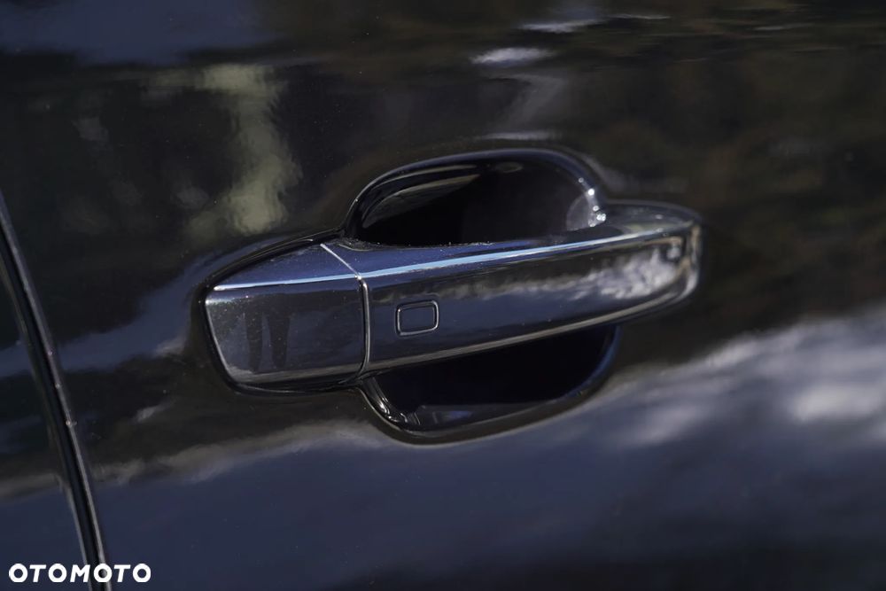 Audi A8 3.0 TDI Quattro - 12