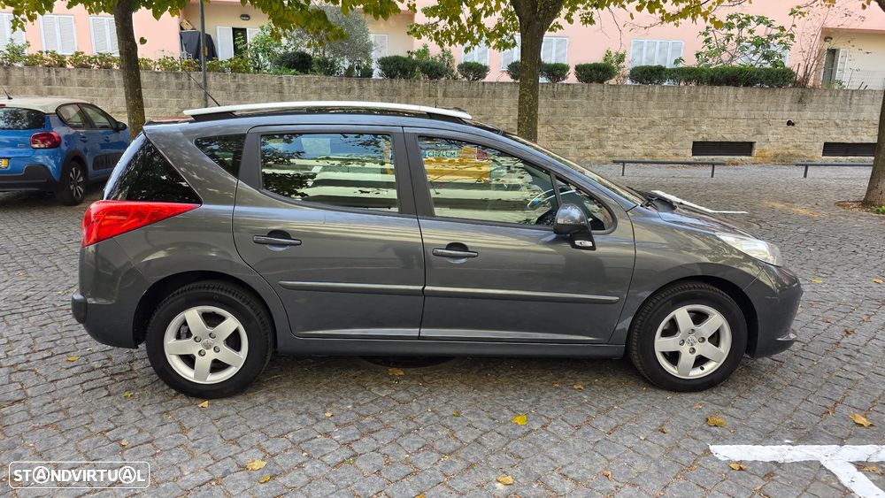 Peugeot 207 SW 1.4 SE Sportium - 11