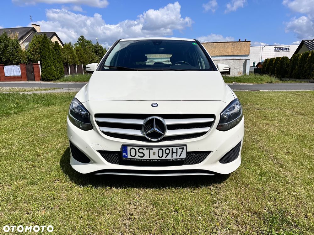 Mercedes-Benz Klasa B 180 7G-DCT - 3