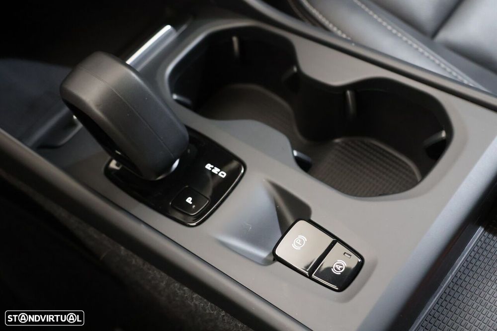 Volvo XC 40 1.5 T4 PHEV Inscription Expression - 38