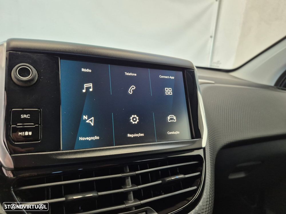 Peugeot 2008 1.2 PureTech Style - 17