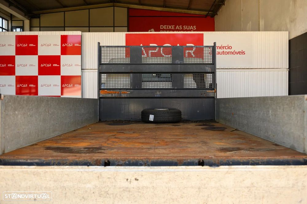 Mitsubishi Fuso Canter 3C13 - 18