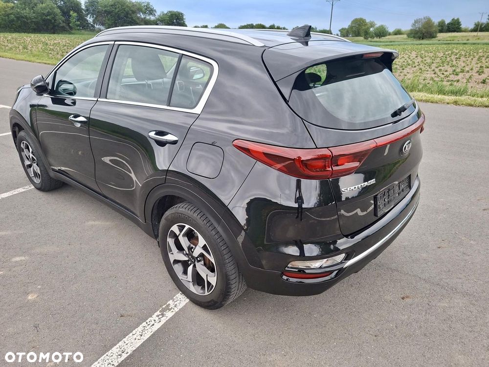 Kia Sportage 1.6 GDI L Business Line Plus 2WD - 9