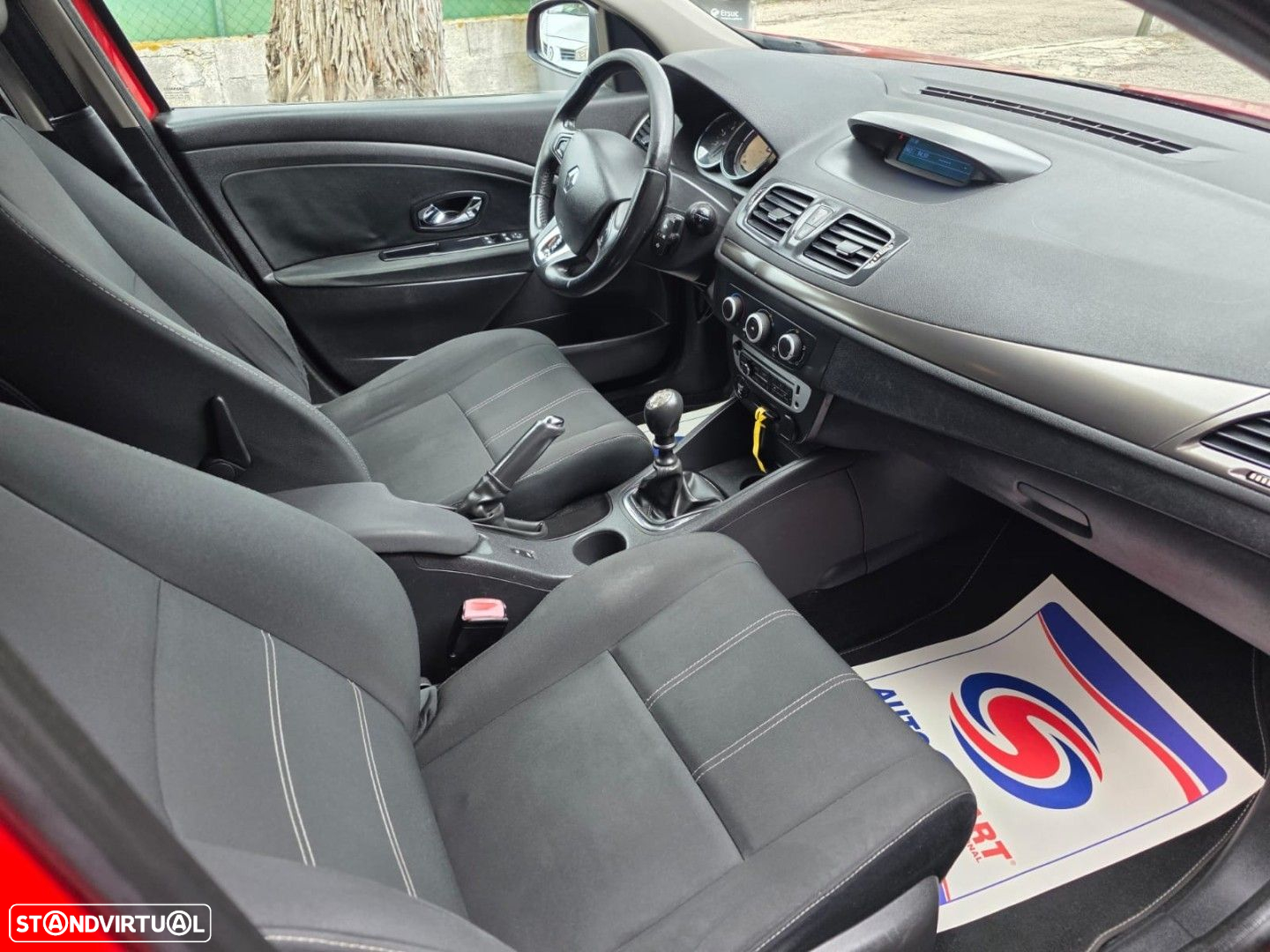 Renault Mégane 1.5 dCi Confort - 10