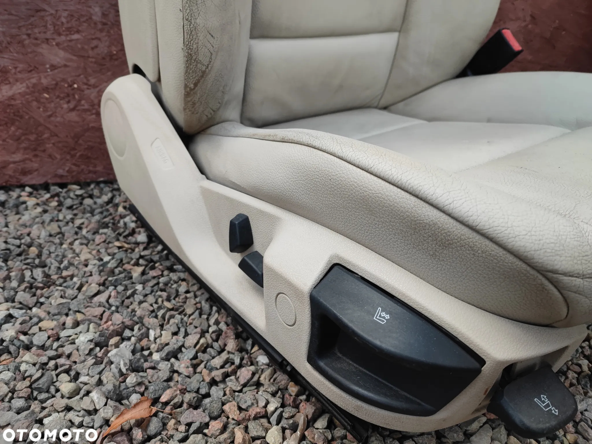 BMW F10 / F11 ORYGINALNE FOTELE PRZEDNIE LEWEY / PRAWY W KOLORZE OYSTER / DAKOTA CREMA ELEKTRYCZNE, PODGRZEWANE O NR. 52 10 9 172 763 OEM - 16