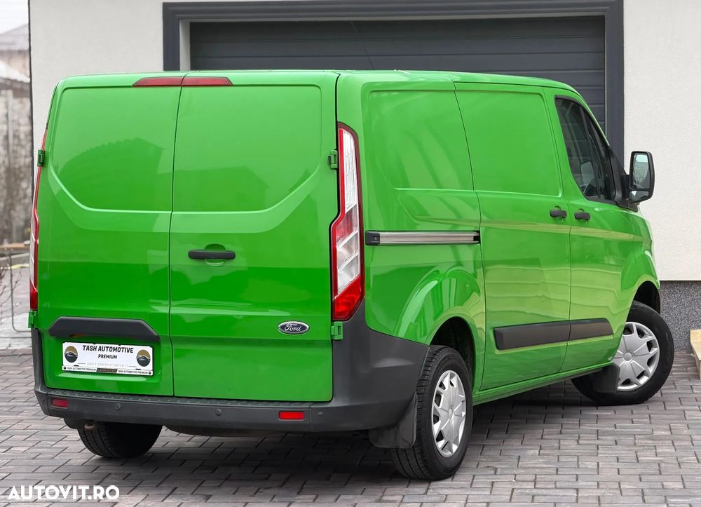 Ford TRANSIT CUSTOM L1H1 VAN - 6
