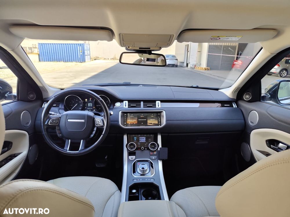 Land Rover Range Rover Evoque - 15