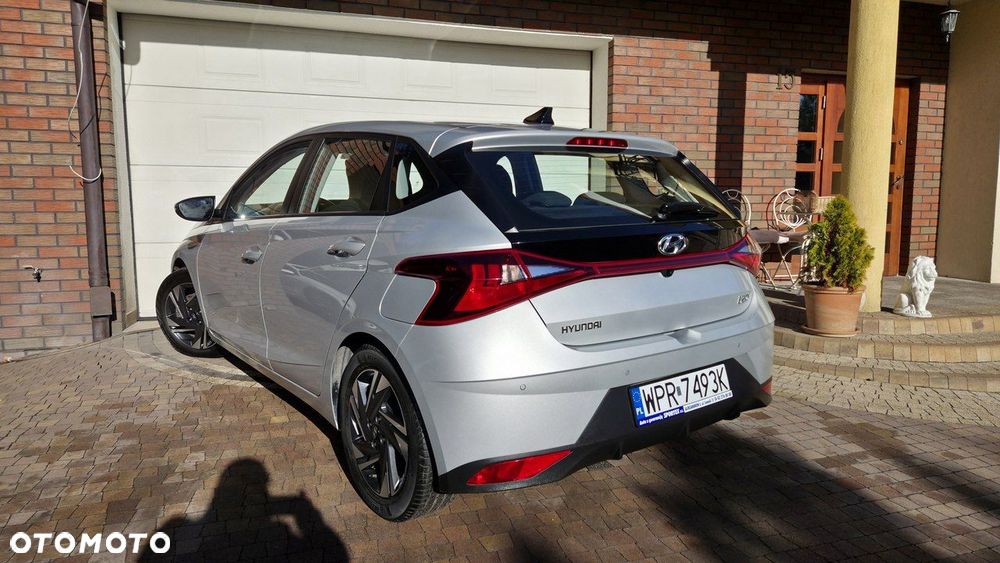 Hyundai i20 1.2 Modern - 10