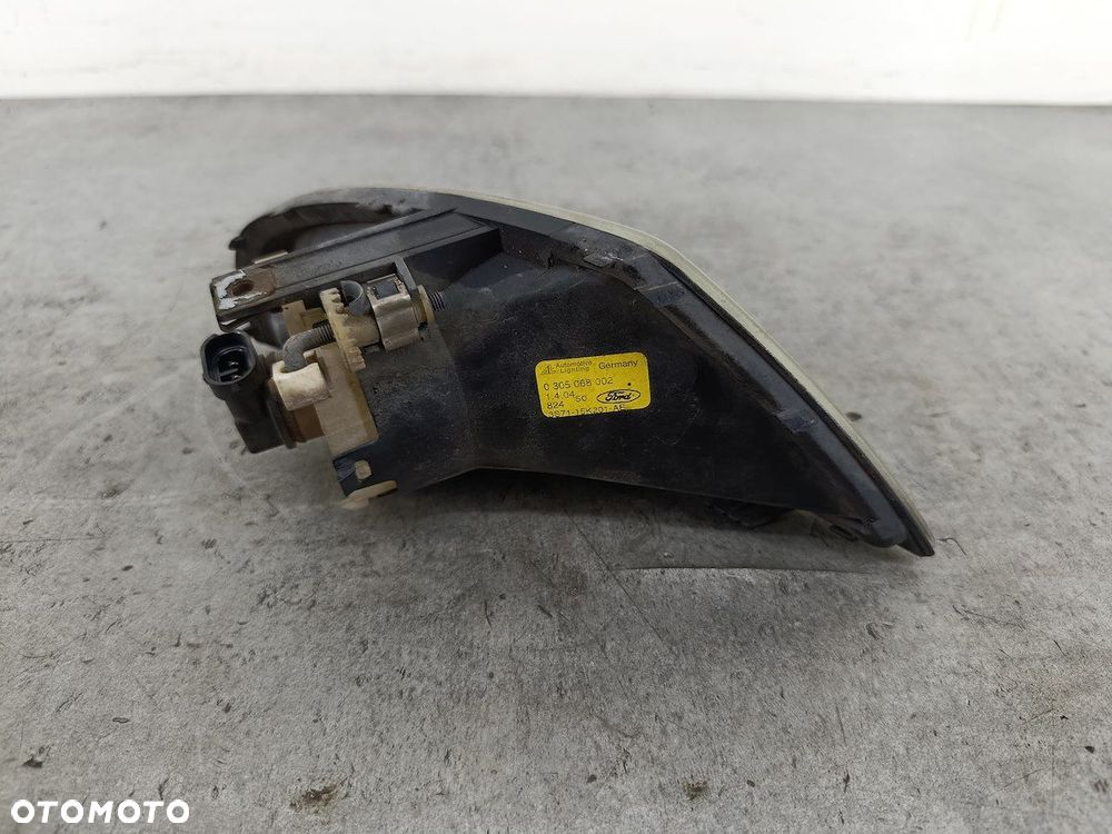 HALOGEN PRAWY PRZÓD FORD MONDEO MK3 3S71-15K201-AE  0305068002 - 6