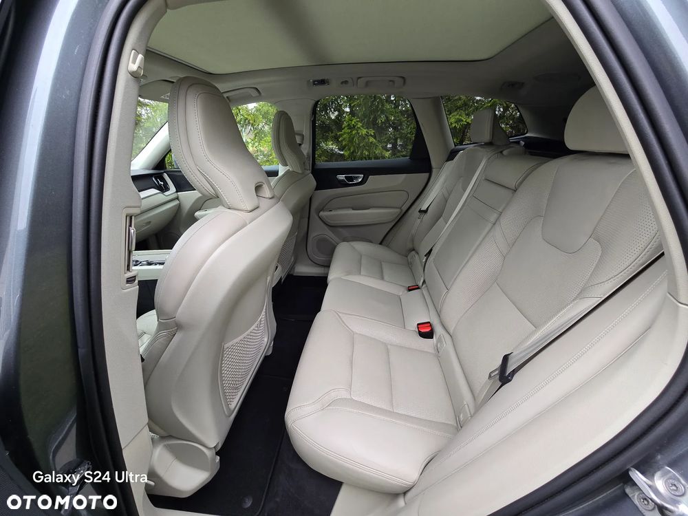 Volvo XC 60 T5 AWD Inscription - 13