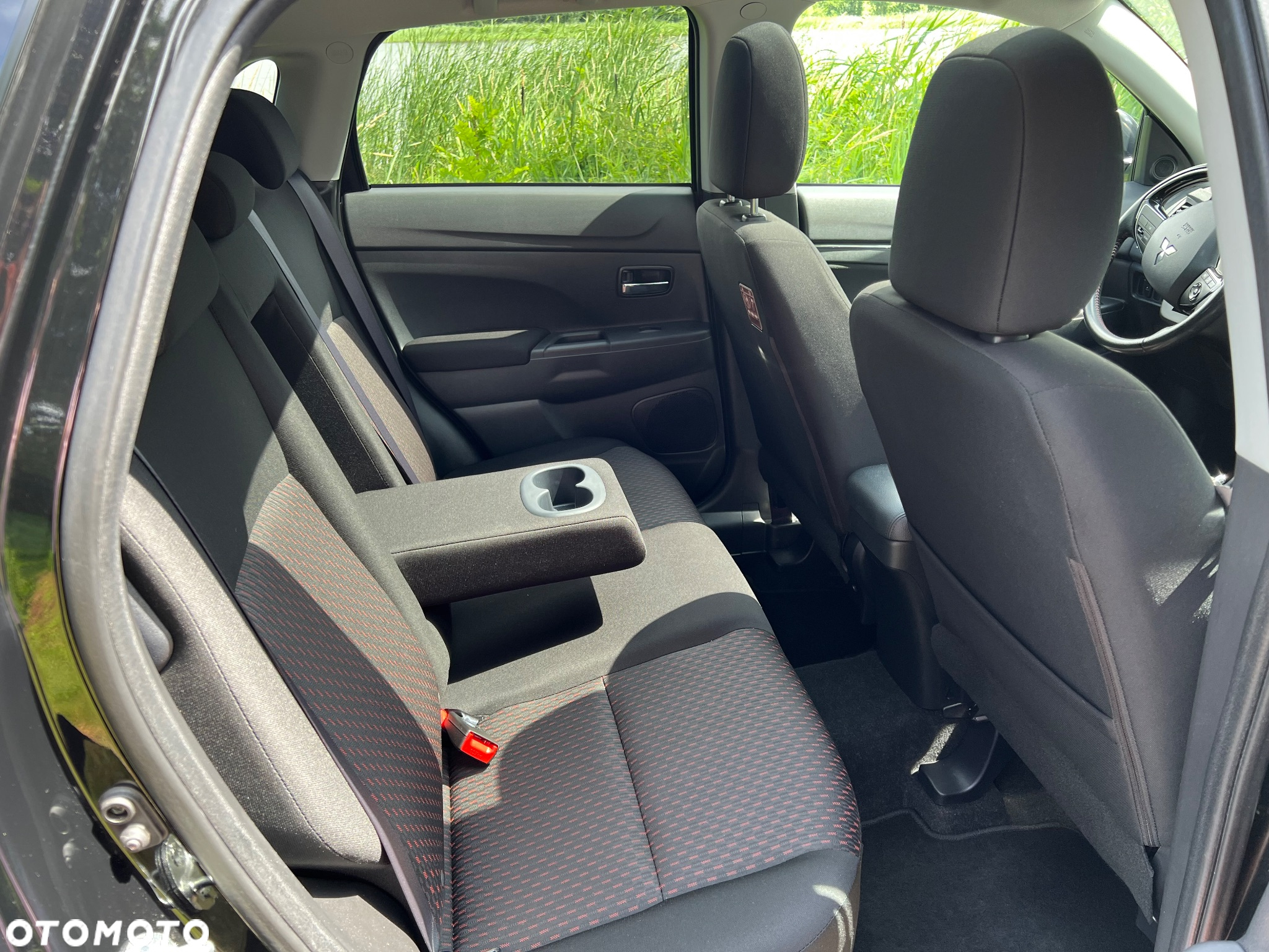 Mitsubishi ASX 1.6 Black Edition - 10