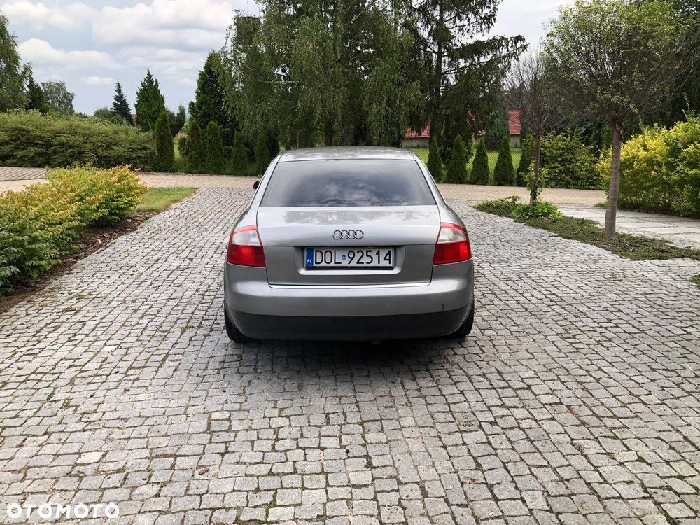 Audi A4 Avant - 5