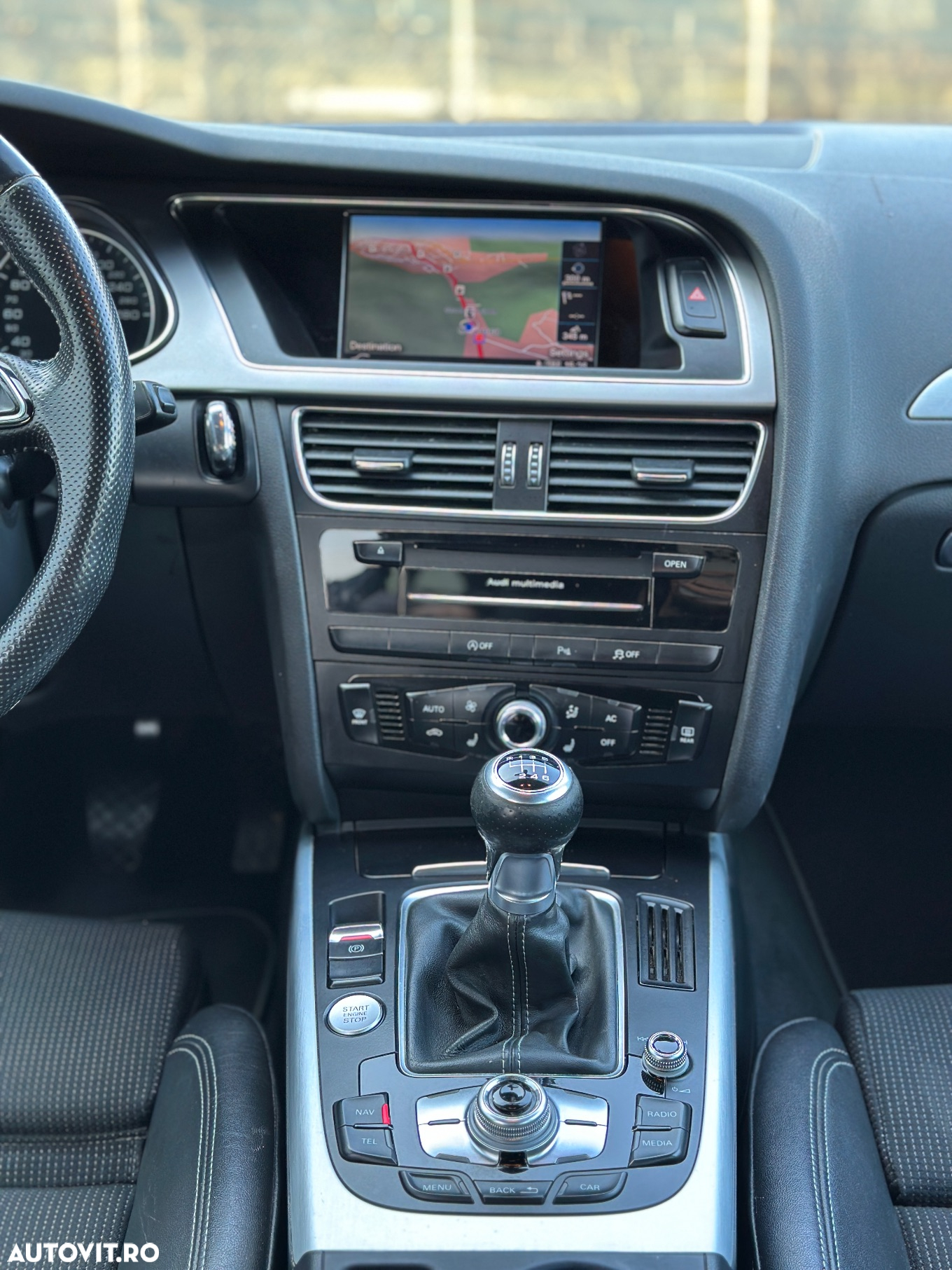 Audi A4 Avant 2.0 TDI DPF S line Sportpaket - 32