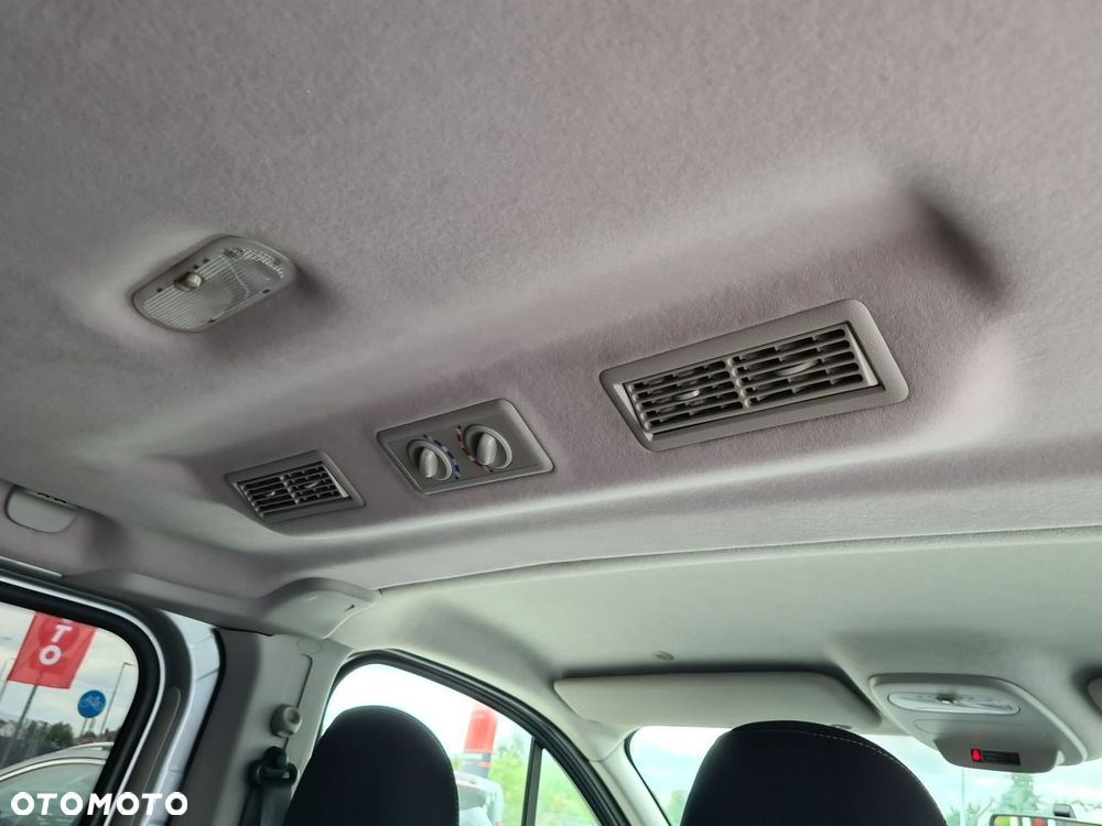 Renault Trafic - 24