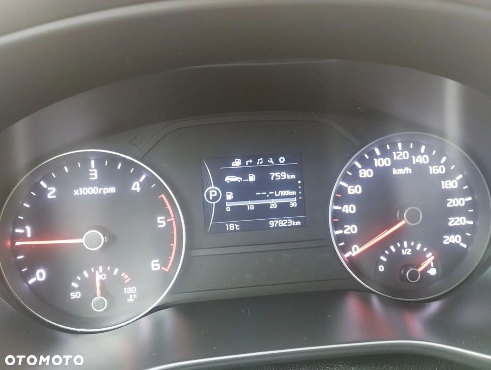 Kia Sportage - 12