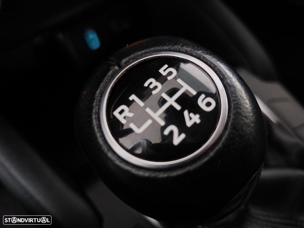 Ford Focus SW 1.5 TDCi EcoBlue Titanium - 31