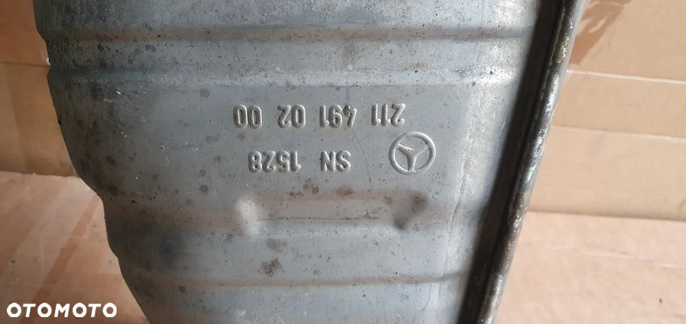 Tłumik końcowy wydech prawy lewy Mercedes E-Klasa W211 3.2 CDI 2114910200 2114910100 - 6