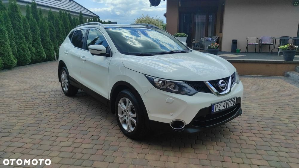 Nissan Qashqai 1.5 dCi Tekna - 4