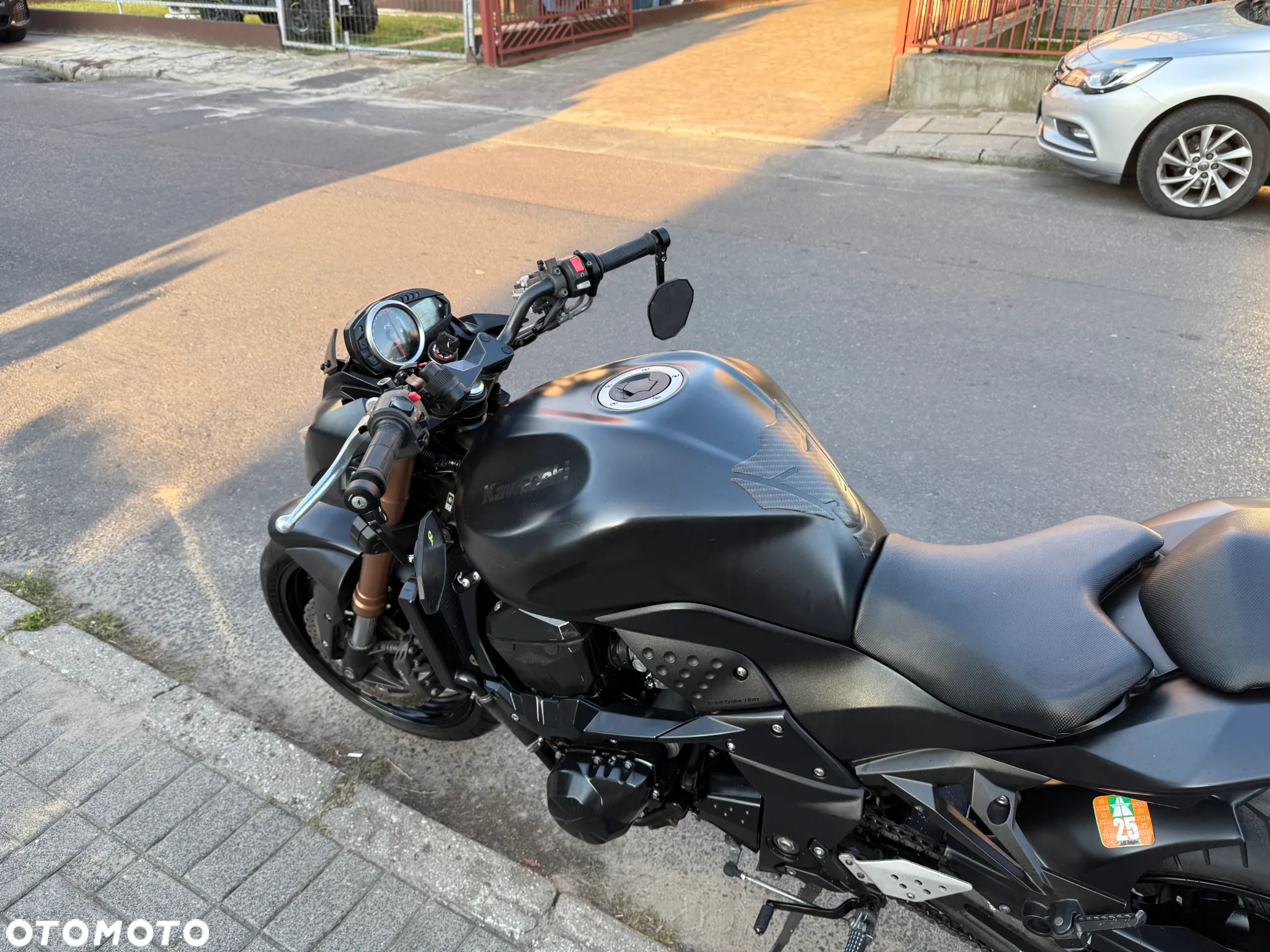 Kawasaki Z - 33