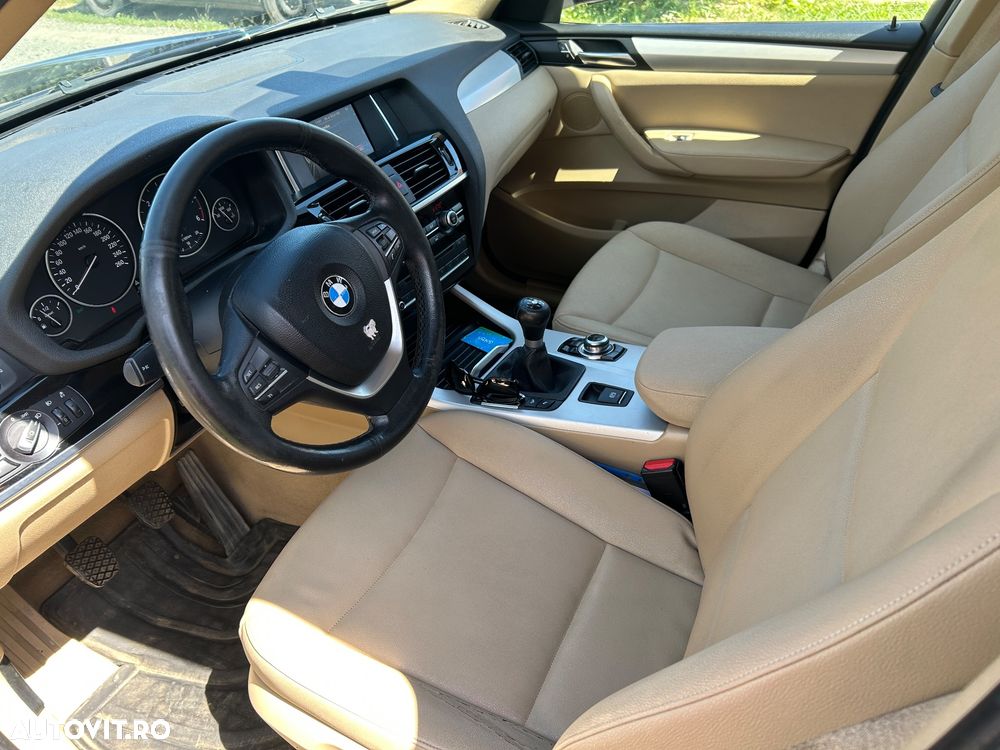 BMW X3 xDrive20d - 8