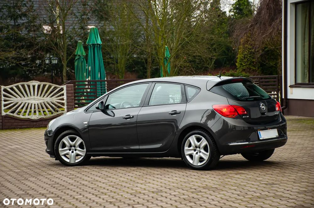 Opel Astra 1.4 Turbo Active - 4