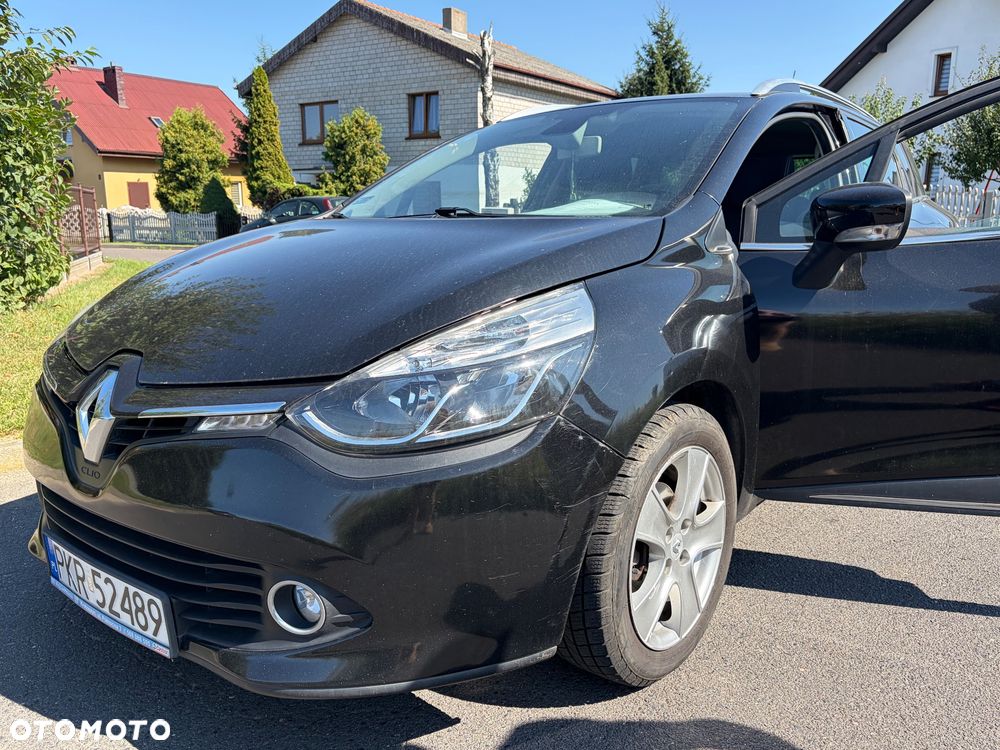 Renault Clio - 11