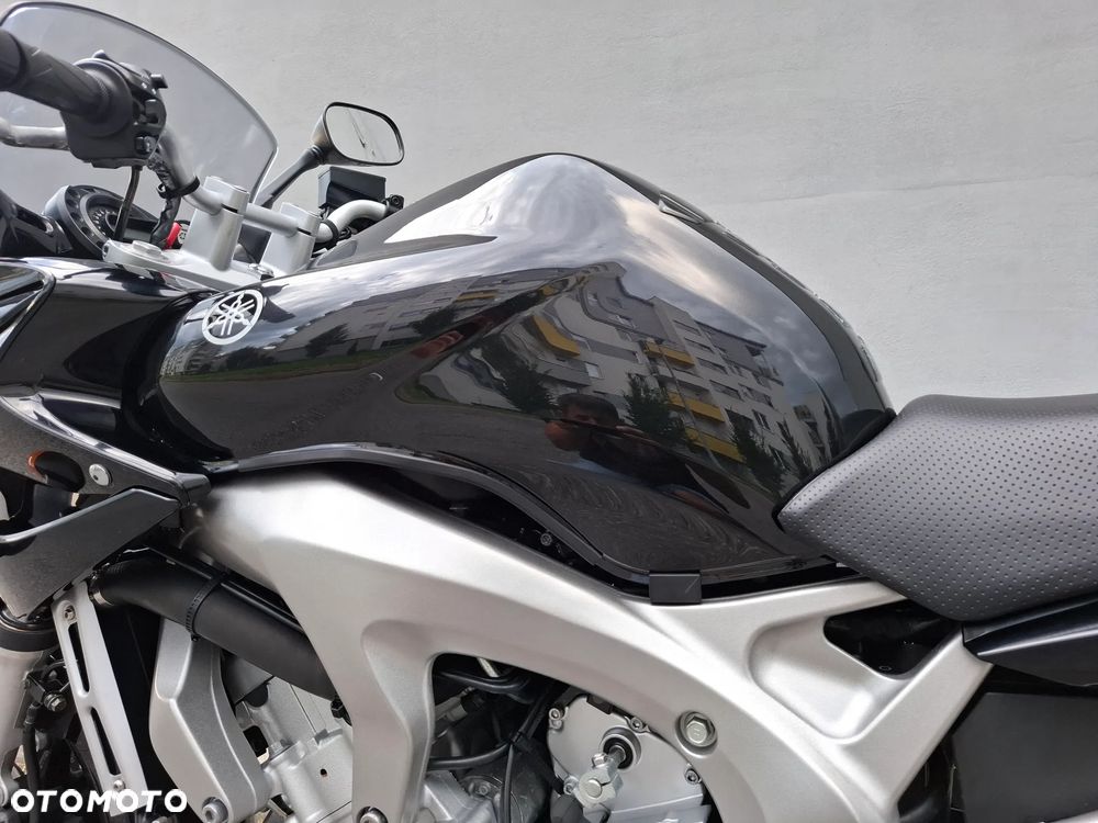 Yamaha FZ6 - 36