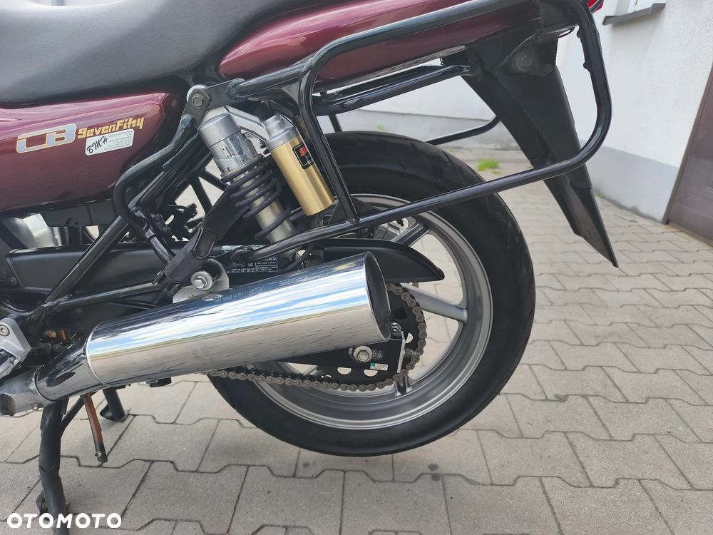 Honda CB - 15